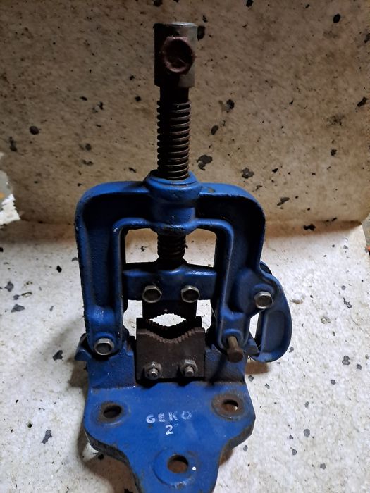 Imadło,frezy, wiertla,łożyska