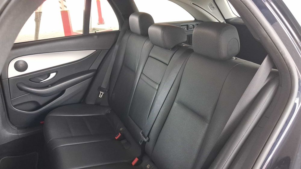 Mercedes-Benz Classe E- 300D Station PLUG IN