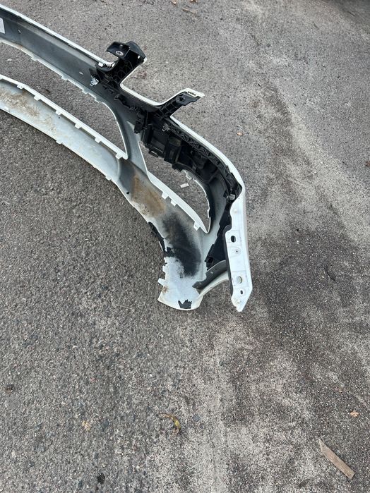 Бампер передній Е-клас C207 M271  2009-2016р