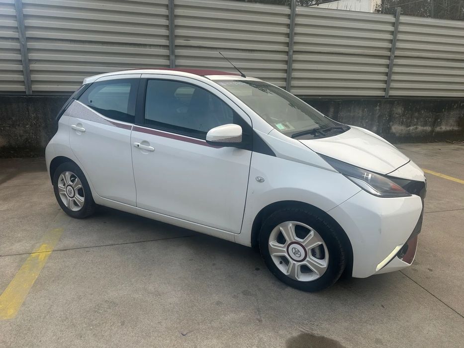 TOYOTA AYGO 1.0 ( B4 ) WAVW ( CABRIO ) DE 2018 EM CENTRO DE ABATE