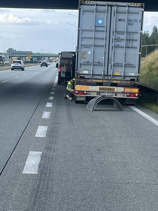 Mobilna Wulkanizacja, Ciężarowe Przemysłowe Bus