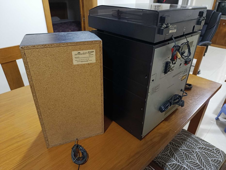 Conjunto Vintage JVC CA-E33LBK (Para Peças/Restauro) + Colunas SP-E35BKE