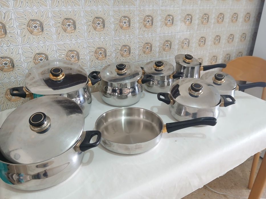 Trem de cozinha Siĺampos usado