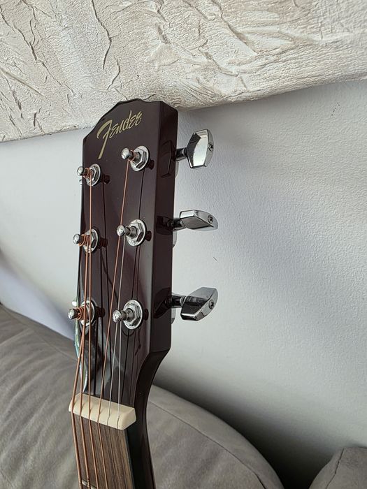 Fender FA 115 II