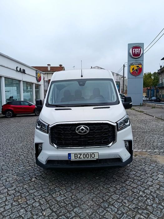 Maxus DELIVER 9