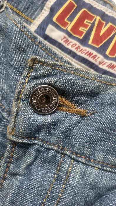 Spodnie Levis model 549 nowe