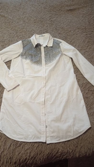 Халат-рубашка можна як медичний з кишенями