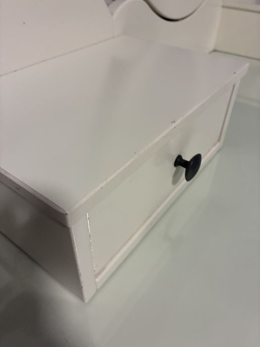 Toaletka hemnes