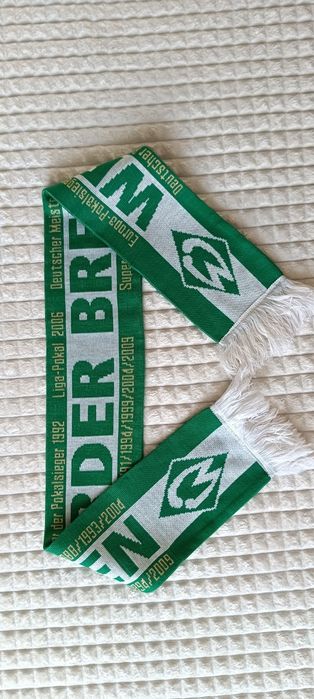 Werder Bremen szalik piłkarski sportowy używany