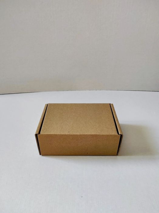 Картонные коробки,самосборная