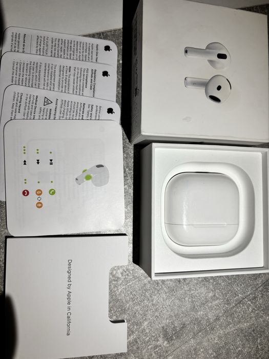 Fones da Apple Airpods 4