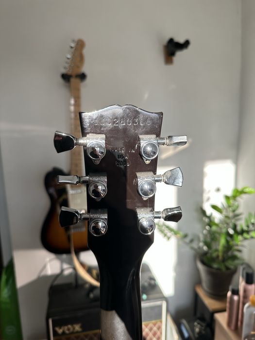 Gibson les paul standard plus