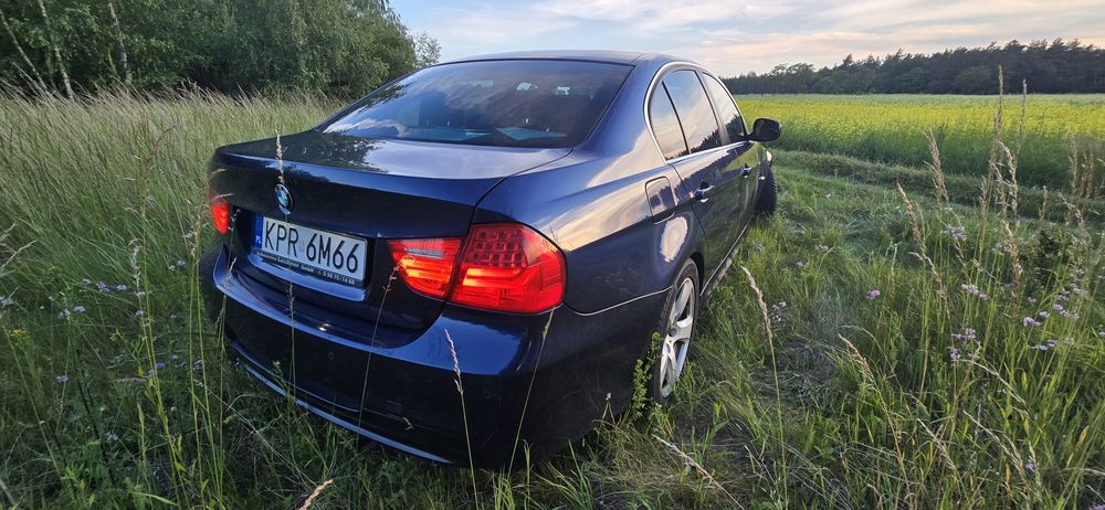 BMW E90 2011r SEDAN