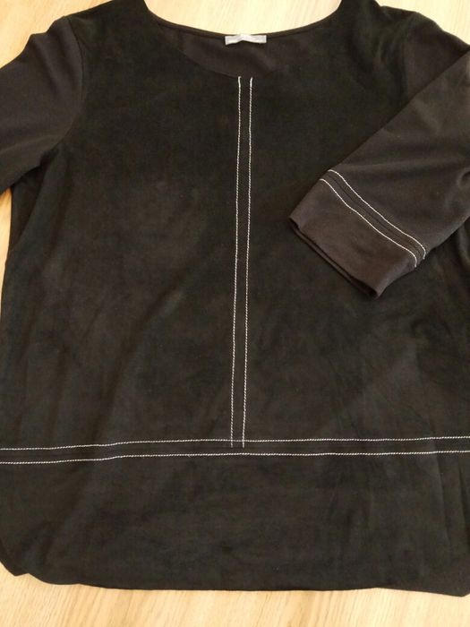 Blusa pele de pêssego preta debruada a branco Zara tamanho L