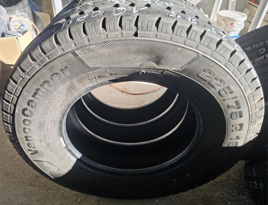 225/75R16CP Continental VanCoCamper Lato