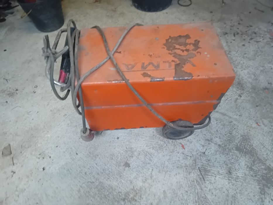 Máquina de soldar 240 RV trifásico