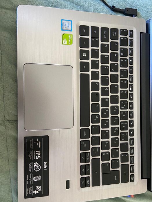 Portátil Acer Swift 3