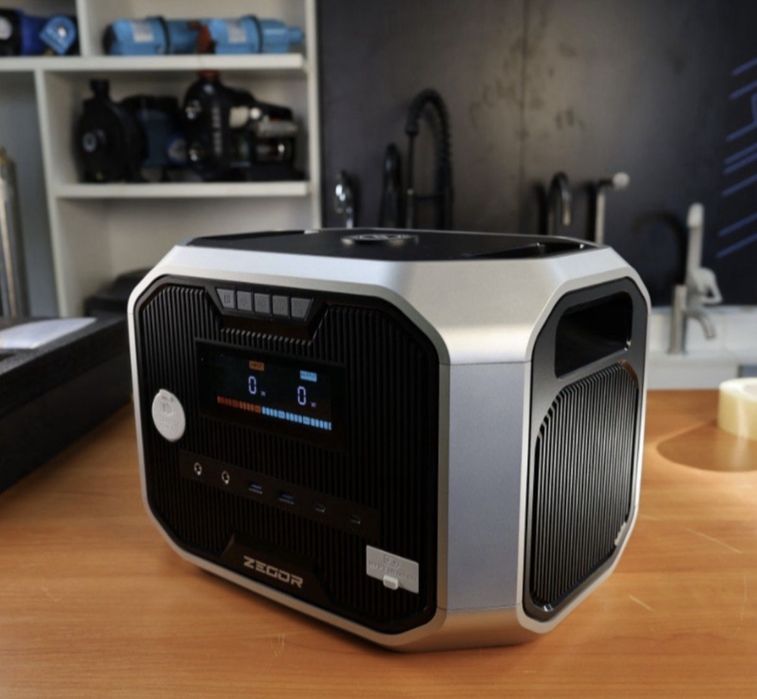 Портативна Зарядна станція Zegor YC1200