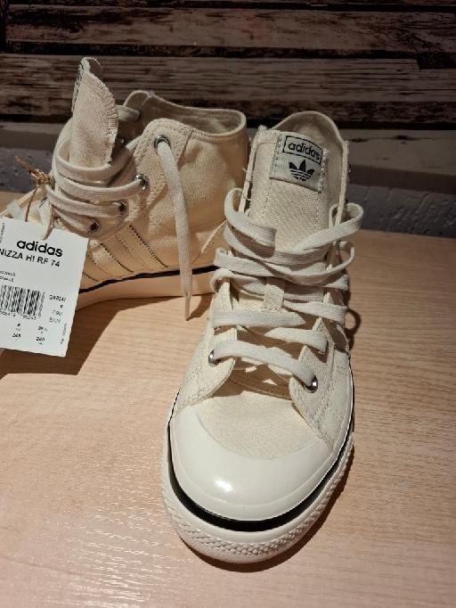 Buty Adidas rozmiar 39