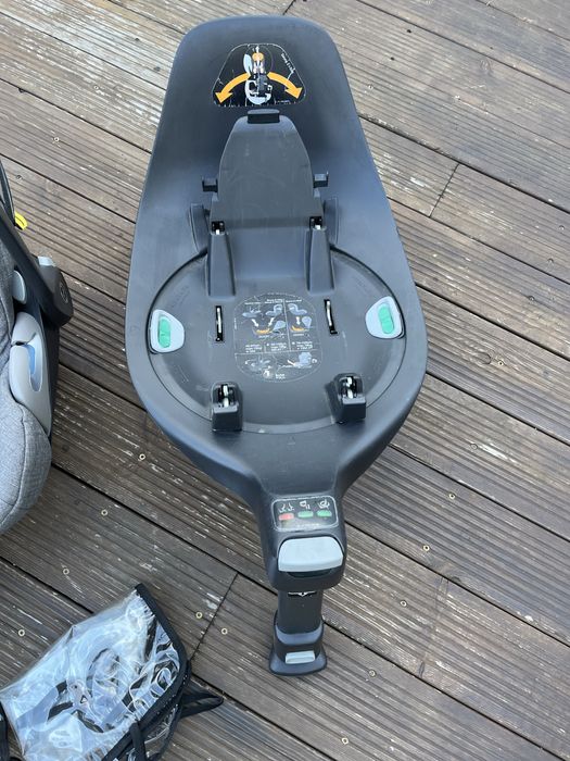 Pack CYBEX Platinum: Sirona Z i-Size + Cloud Z2 i-Size + Base Z