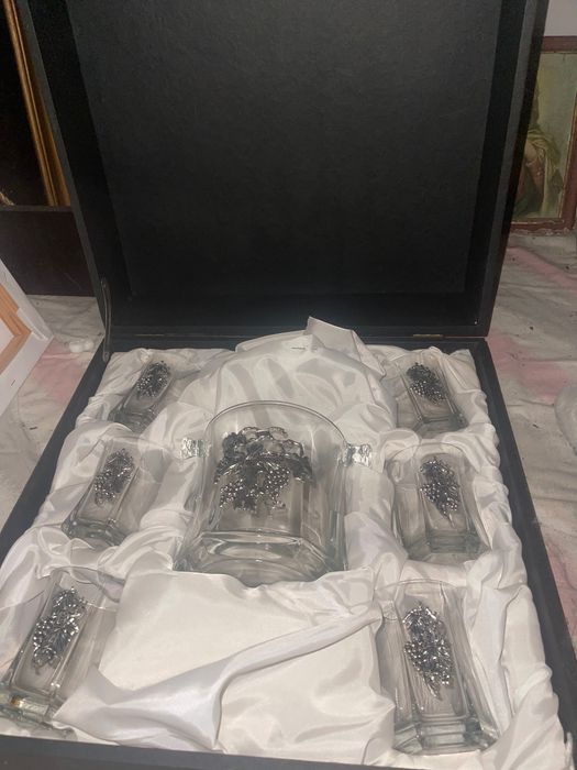 Conjunto de whisky/licor aplicações em estanho – caixa original