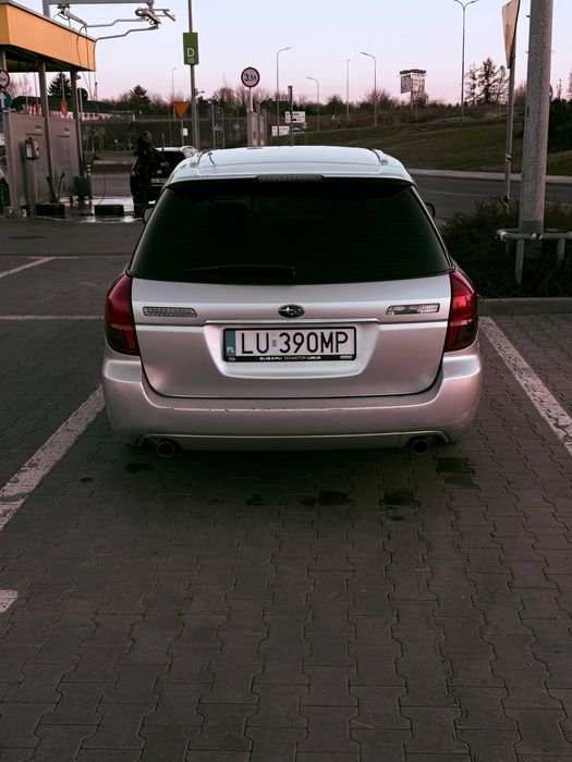 Subaru Legacy 2.5i AT