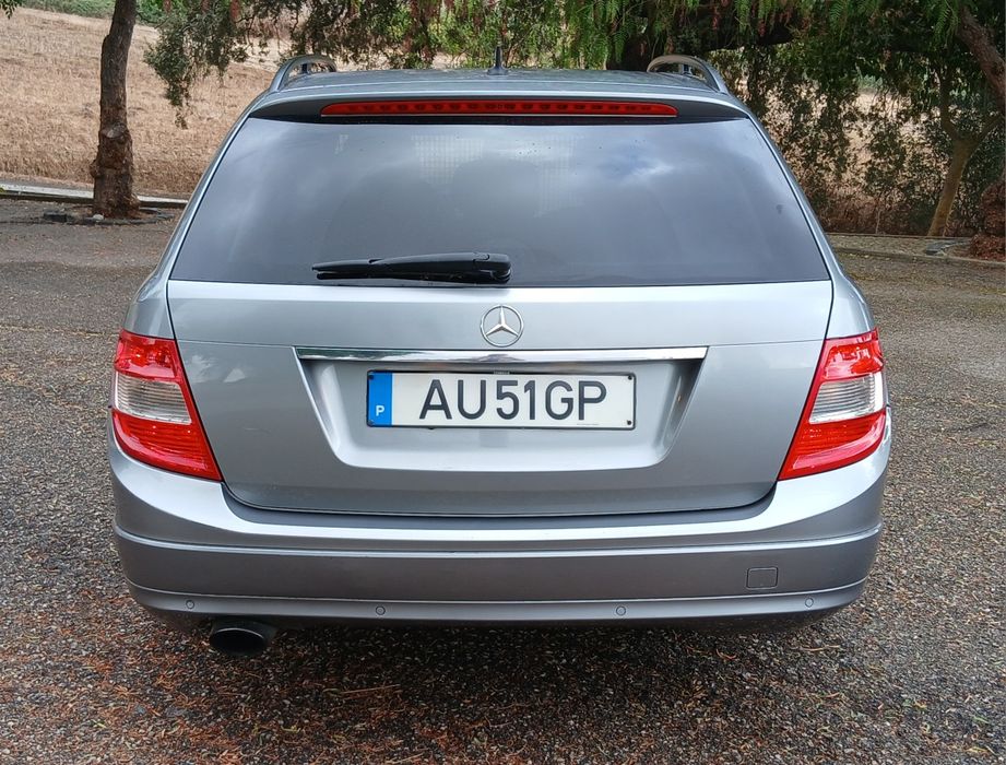 Mercedes-Benz W204 2011