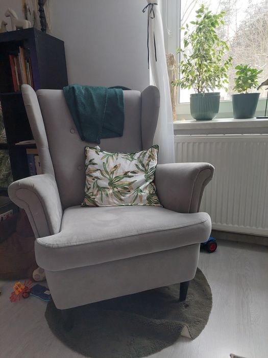 Fotel uszak materiał szary plusz