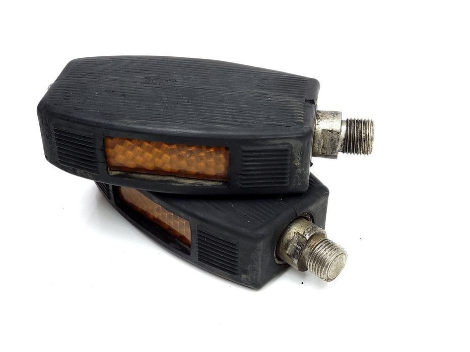 NOWE Pedały gumowe Stomil Bydgoszcz ZZR Romet Wigry Karat Flaming Czaj