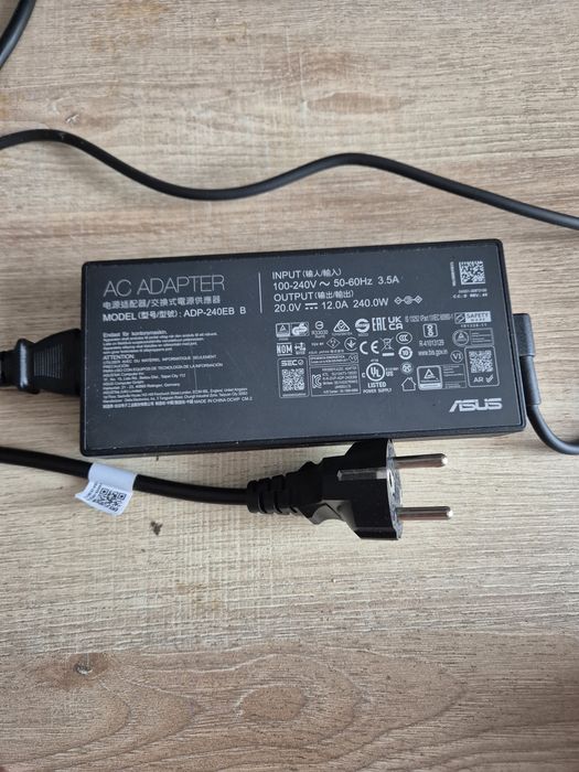 Laptop Asus Tuf F16 na gwarancji