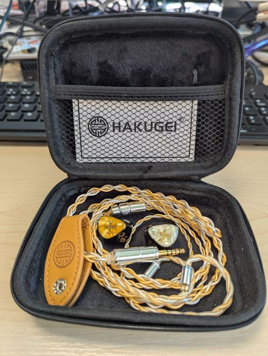 Słuchawki IEM Hakugei Moonphoenix