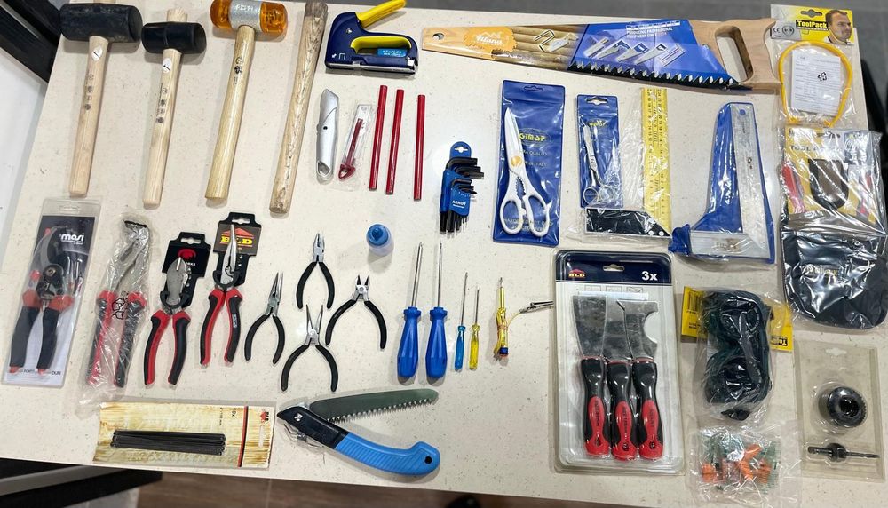 Ferramentas diversas para trabalhar nunca usada como nova