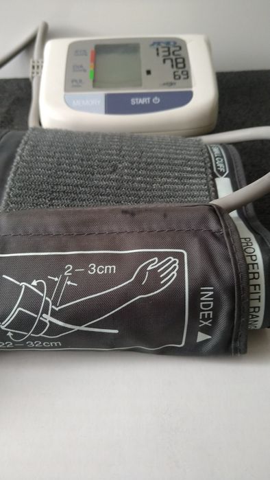 Тонометр And AU-703