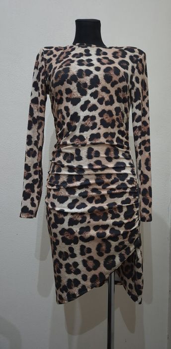 Sukienka print panterka prążek marszczona uni