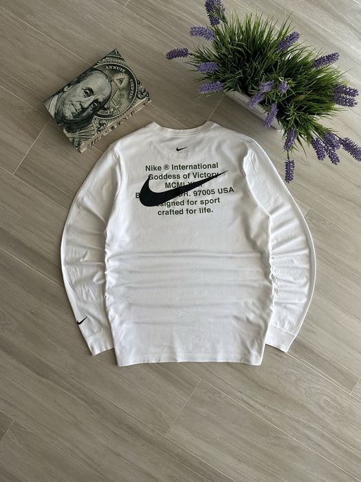 ОРИГІНАЛ! Лонгслів Nike Swoosh NSW