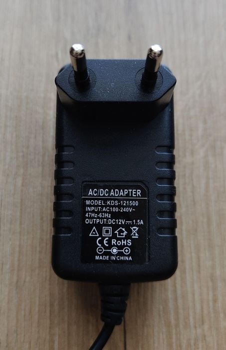 Zasilacz sieciowy AC/DC 12V 1.5 A - KDS-121500 / 5 metrów