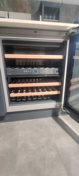 Winiarka Liebherr UWTgb 1682-21