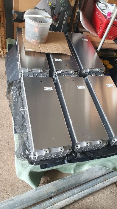 Bateria vw ID3 ID4 82kw Ogniwa li ion  12 x6.8kw  SK 8S3P magazyn ener