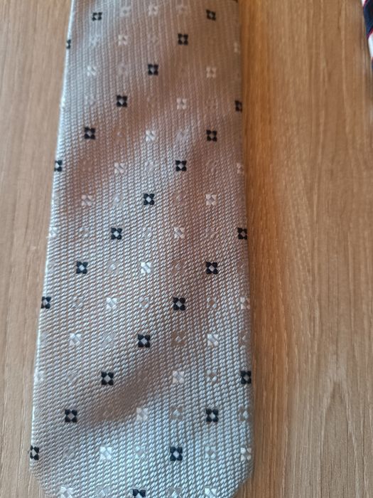 Par de gravatas impecáveis