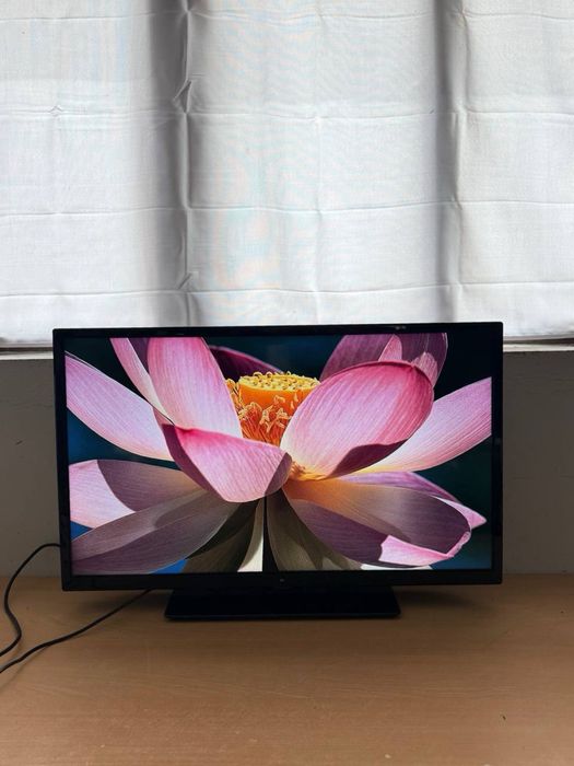 Телевізор OK.  — 32” HD Ready LED TV