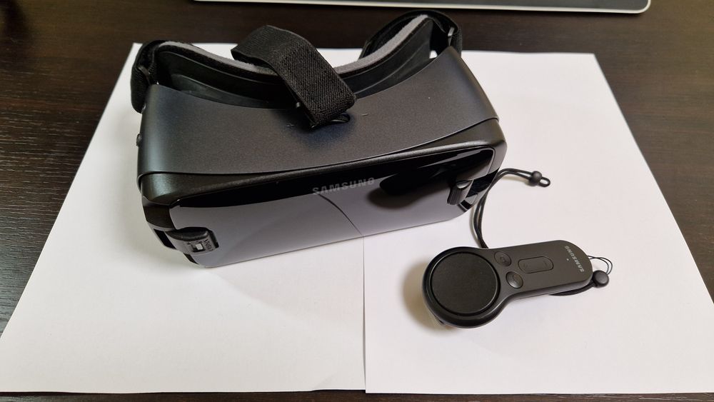 Kit VR - realidade virtual Samsung

Óculos de realidade virtual - func