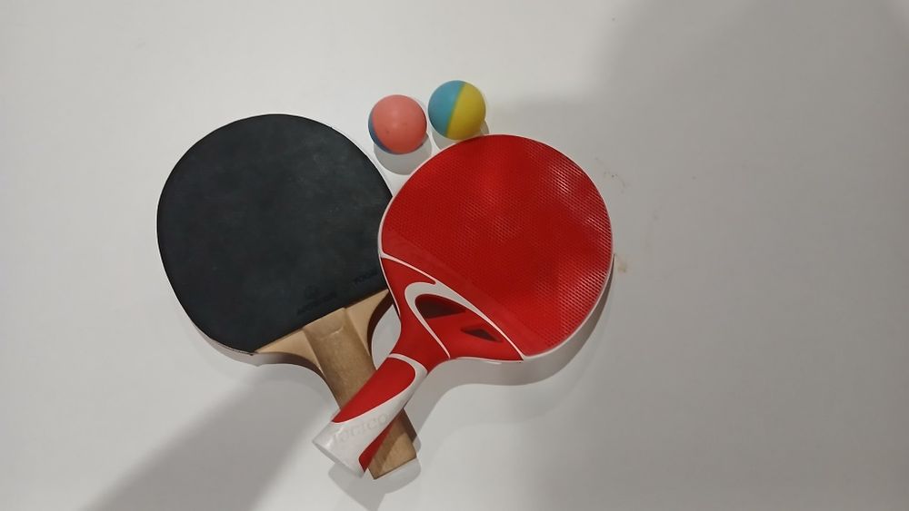 Raquetes de ping pong