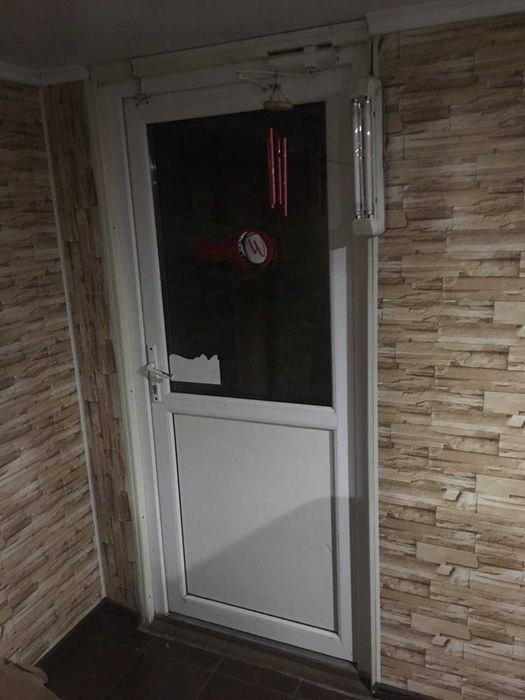 Продається будинок з територією та магазином