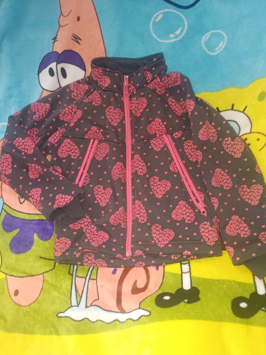 Дитяча куртка на осінь-весна