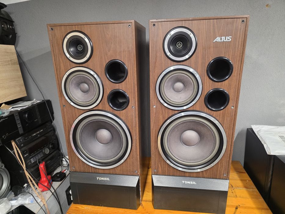 Kolumny Tonsil Altus 200 Orzech nr 2