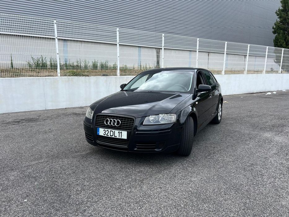 Audi A3 8p 1.6 Gasolina — photo 2
