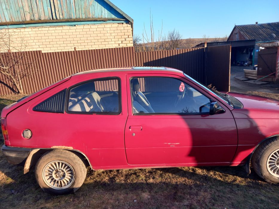 Продам Opel Kadett 1.3