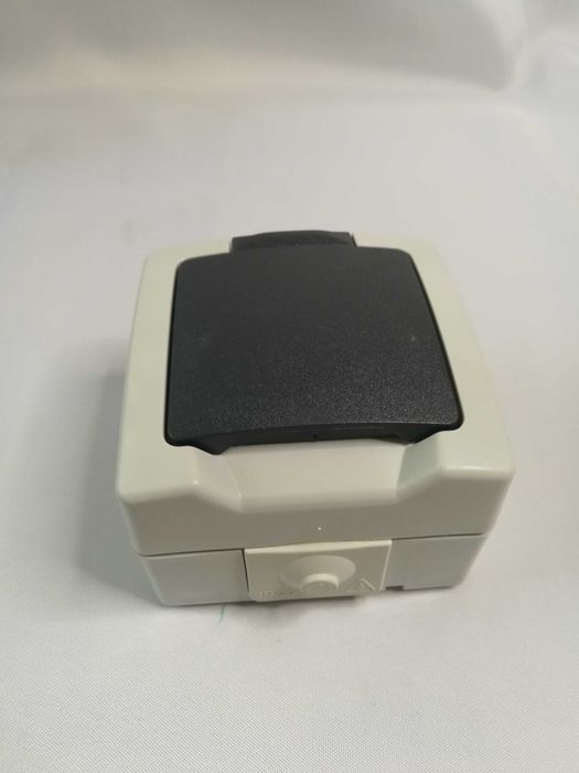 Gniazgo hermetyczne - KOPP