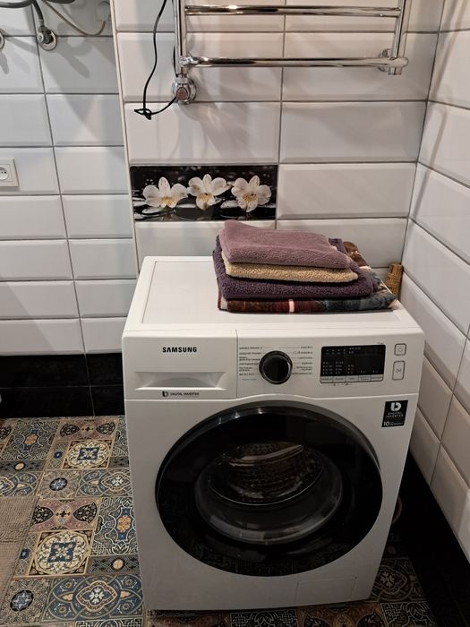 1-на кВ. Макд.Світло є.