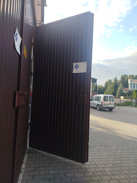 Sprzedam solidne drzwi